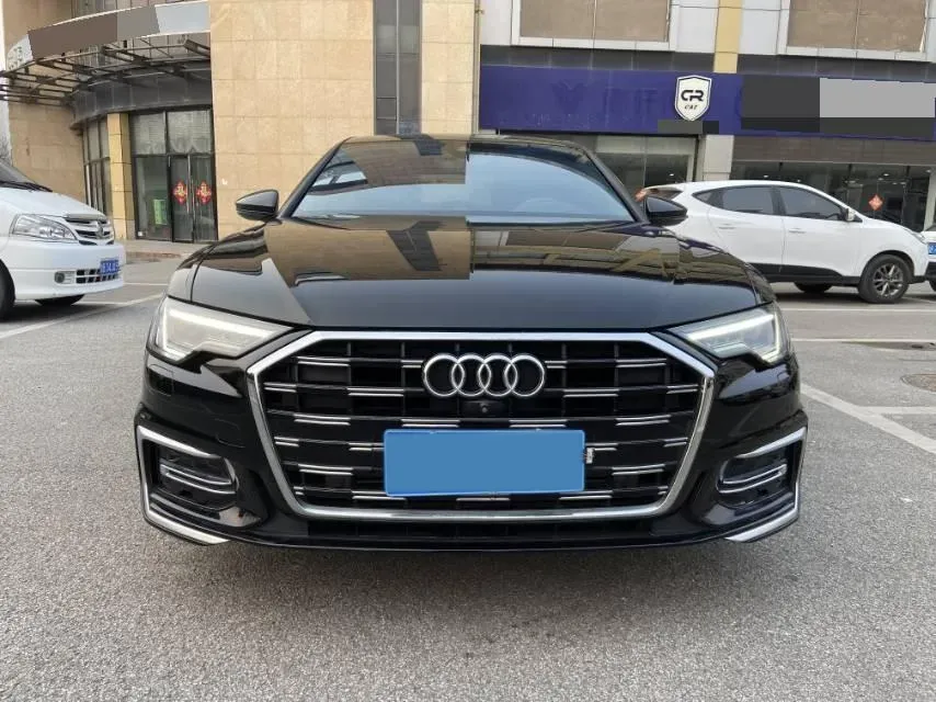 2023 Audi A6L 2.0T 190HP L4 7DCT,autocango,china used car exporter,china ev exporter,chinese used car exporter,chinese used ev exporter