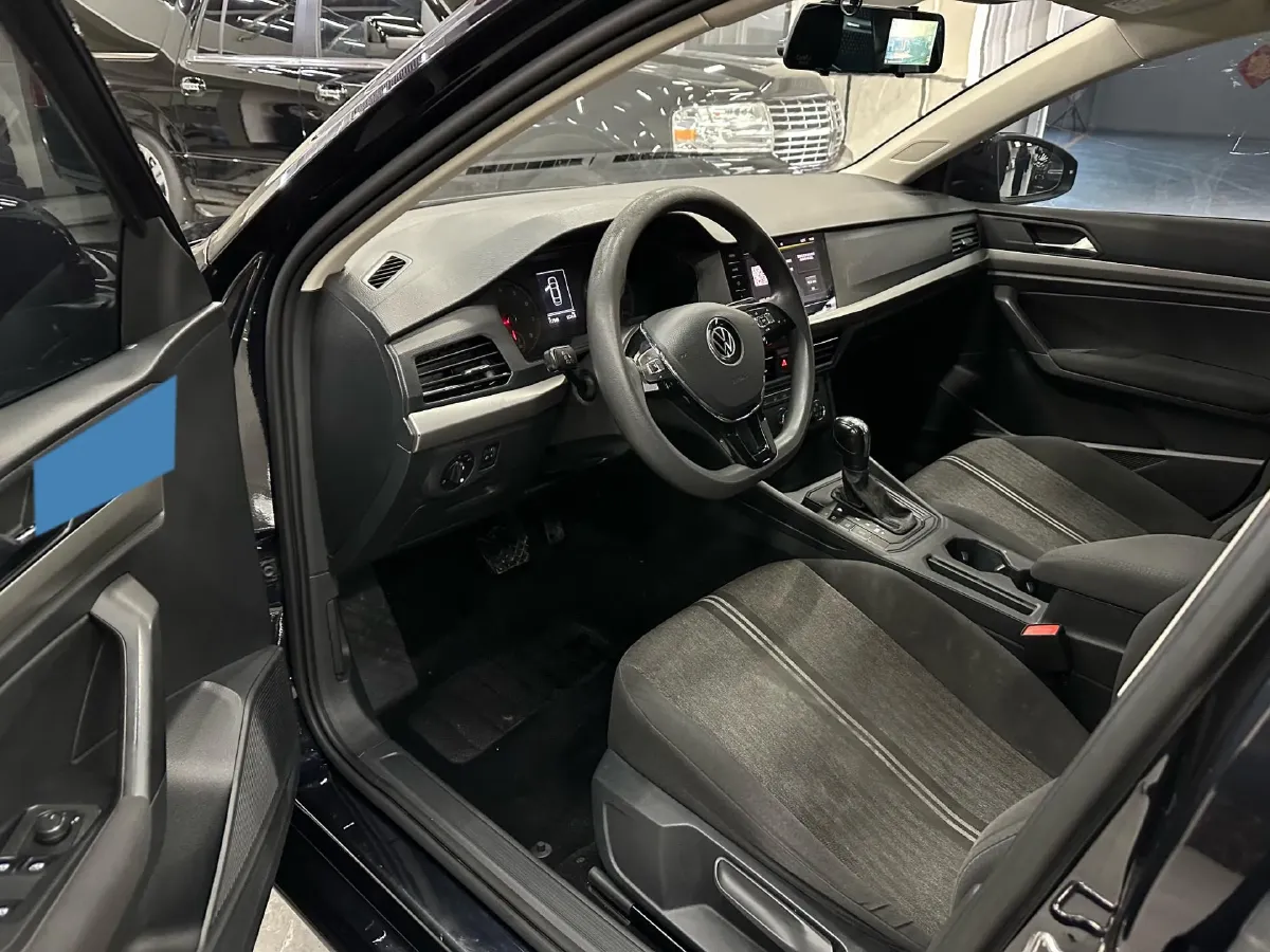 2021 Volkswagen Lavida 1.5L 113HP L4 6AT,autocango,china used car exporter,china ev exporter,chinese used car exporter,chinese used ev exporter