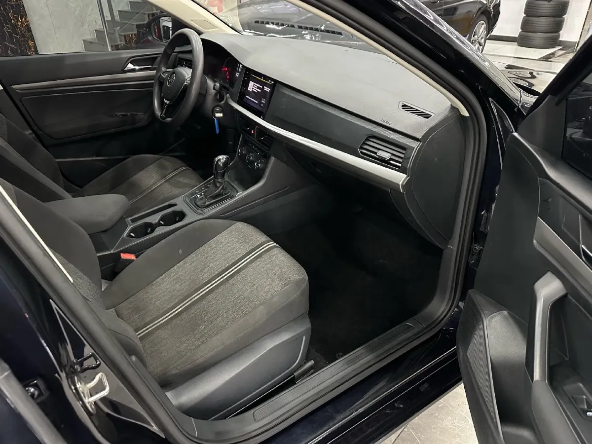 2021 Volkswagen Lavida 1.5L 113HP L4 6AT,autocango,china used car exporter,china ev exporter,chinese used car exporter,chinese used ev exporter