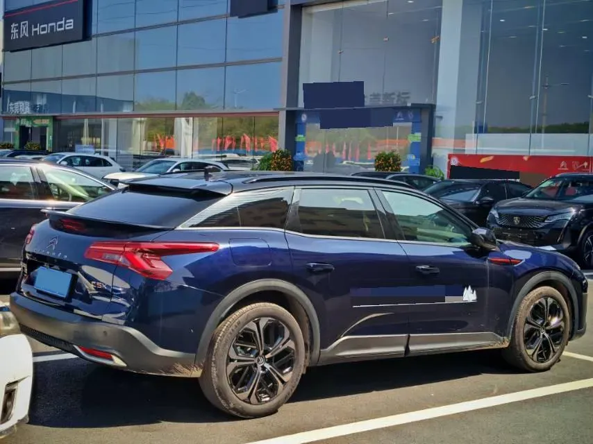 2024 Citroen C5 X 1.6T 175HP L4 8AT,autocango,china used car exporter,china ev exporter,chinese used car exporter,chinese used ev exporter