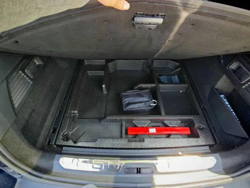 2024 Citroen C5 X 1.6T 175HP L4 8AT,autocango,china used car exporter,china ev exporter,chinese used car exporter,chinese used ev exporter