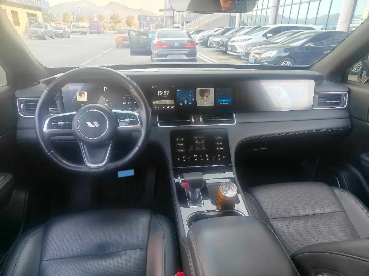 2021 Li ONE Range Extended 131HP REEV 40.5KWH,autocango,china used car exporter,china ev exporter,chinese used car exporter,chinese used ev exporter