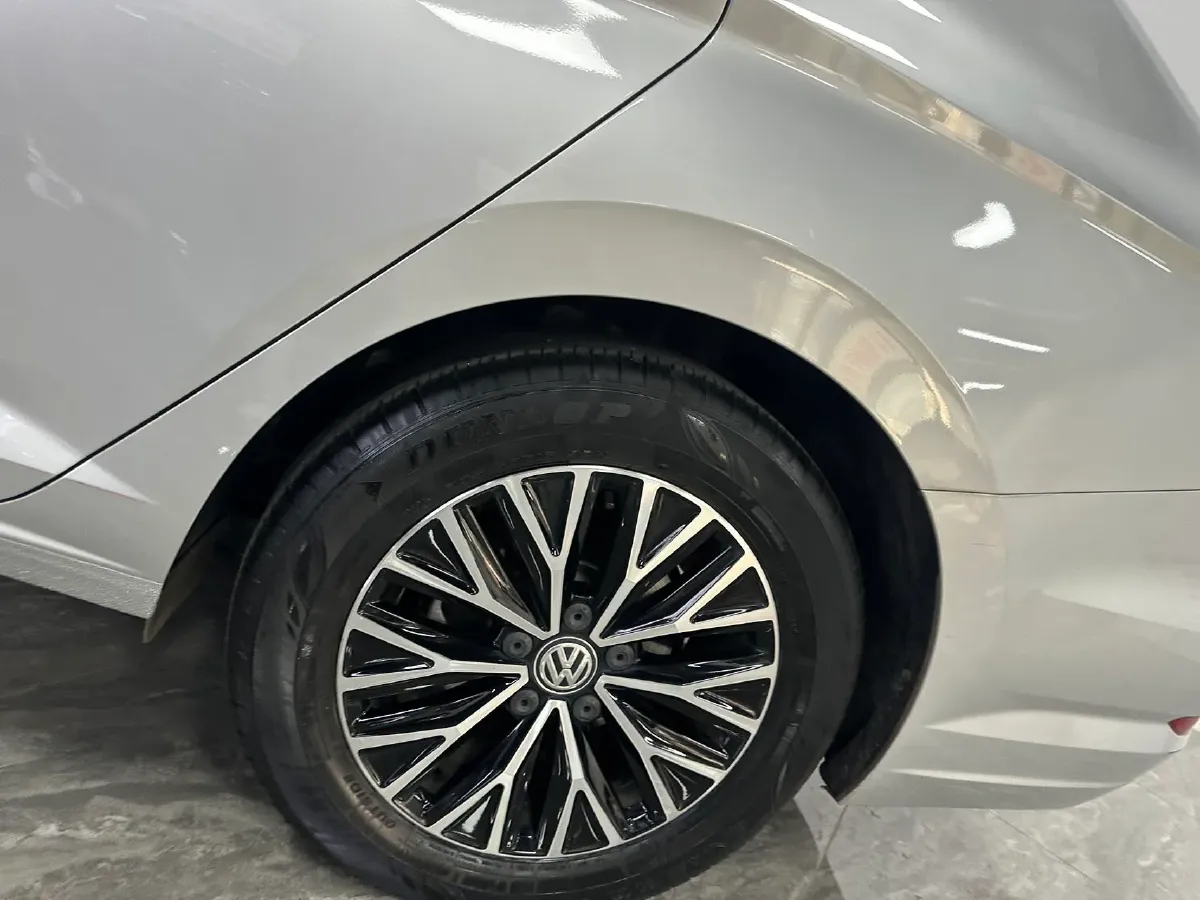 2021 Volkswagen Sagitar 1.4T 150HP L4 7DCT,autocango,china used car exporter,china ev exporter,chinese used car exporter,chinese used ev exporter