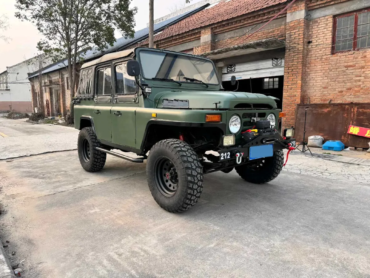 2016 BAW 212 2.0L 102HP L4 5MT,autocango,china used car exporter,china ev exporter,chinese used car exporter,chinese used ev exporter