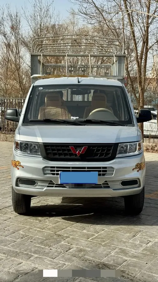 2019 WuLing RongGuang New Truck 1.8L 133HP L4 5MT,autocango,china used car exporter,china ev exporter,chinese used car exporter,chinese used ev exporter