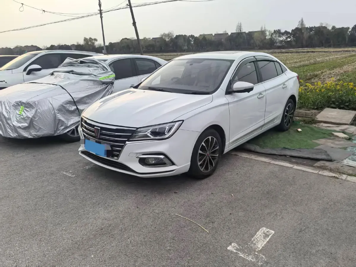 2019 Roewe i5 1.5L 120HP L4 CVT,autocango,china used car exporter,china ev exporter,chinese used car exporter,chinese used ev exporter