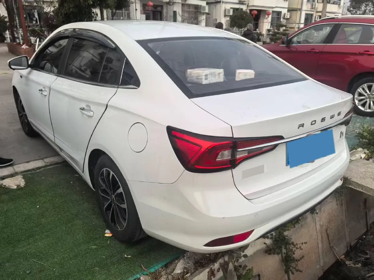2019 Roewe i5 1.5L 120HP L4 CVT,autocango,china used car exporter,china ev exporter,chinese used car exporter,chinese used ev exporter