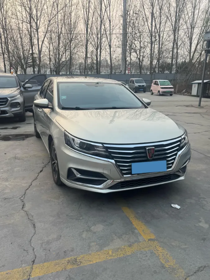 2019 Roewe i6 1.5T 169HP L4 AMT PHEV 9.1KWH,autocango,china used car exporter,china ev exporter,chinese used car exporter,chinese used ev exporter