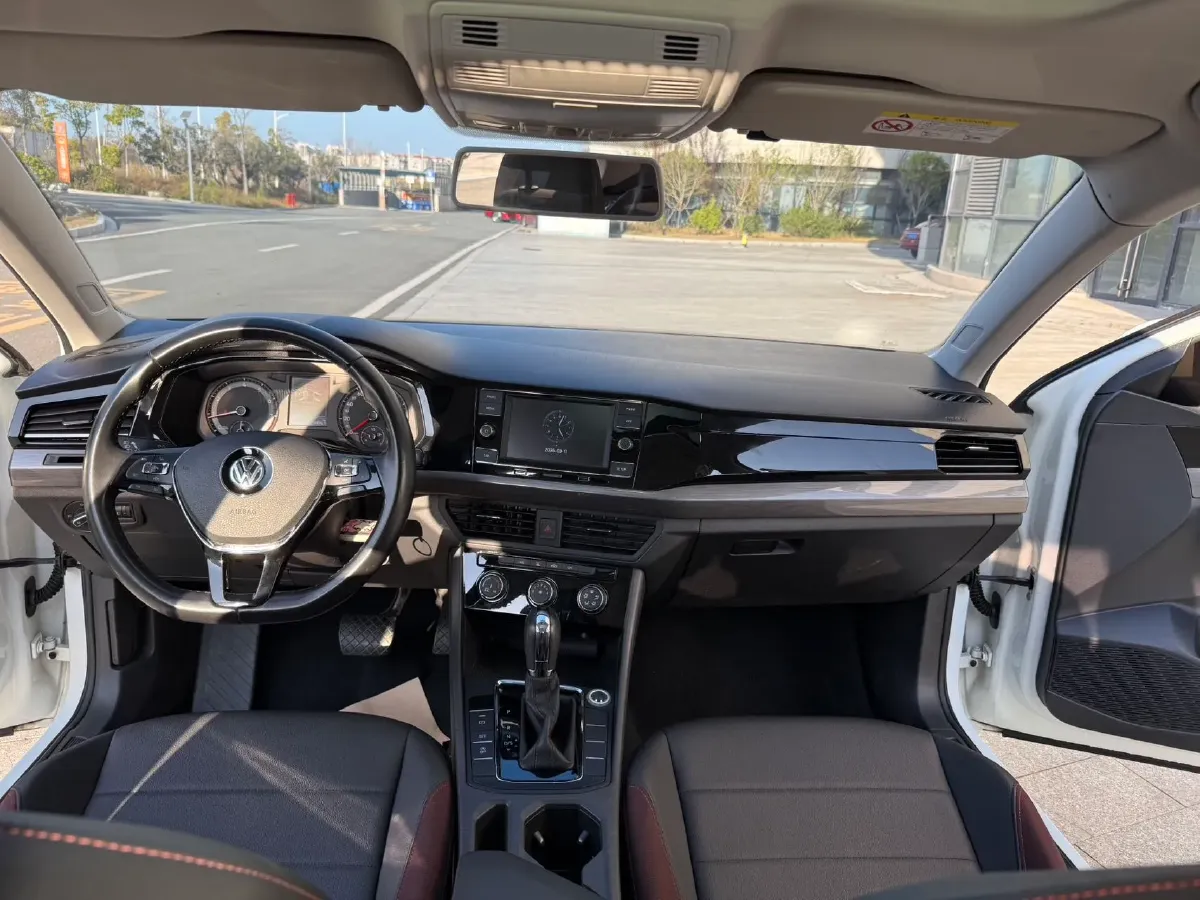 2019 MAXUS T60 2.0T 218HP L4 6AT,autocango,china used car exporter,china ev exporter,chinese used car exporter,chinese used ev exporter