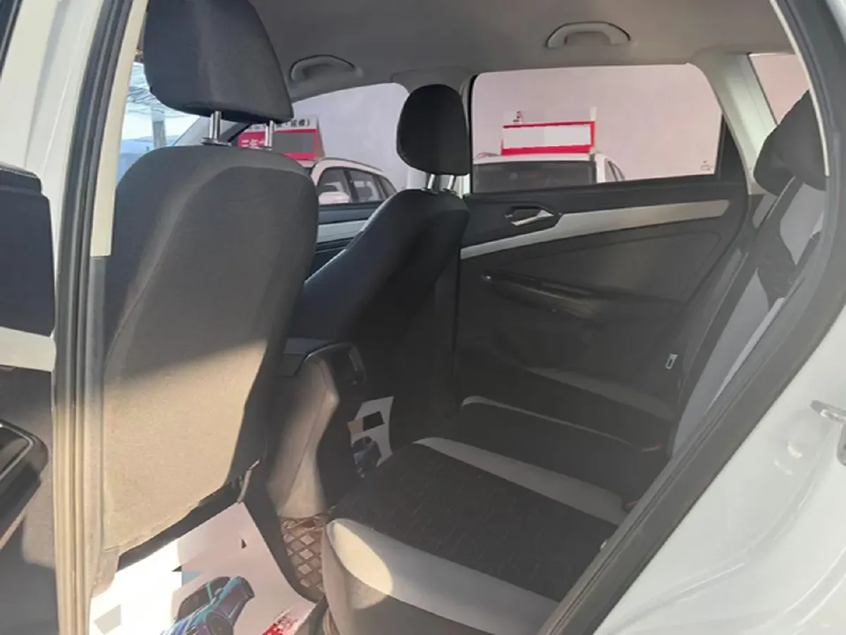 2023 Jetta VS5 1.4T 150HP L4 6AT,autocango,china used car exporter,china ev exporter,chinese used car exporter,chinese used ev exporter