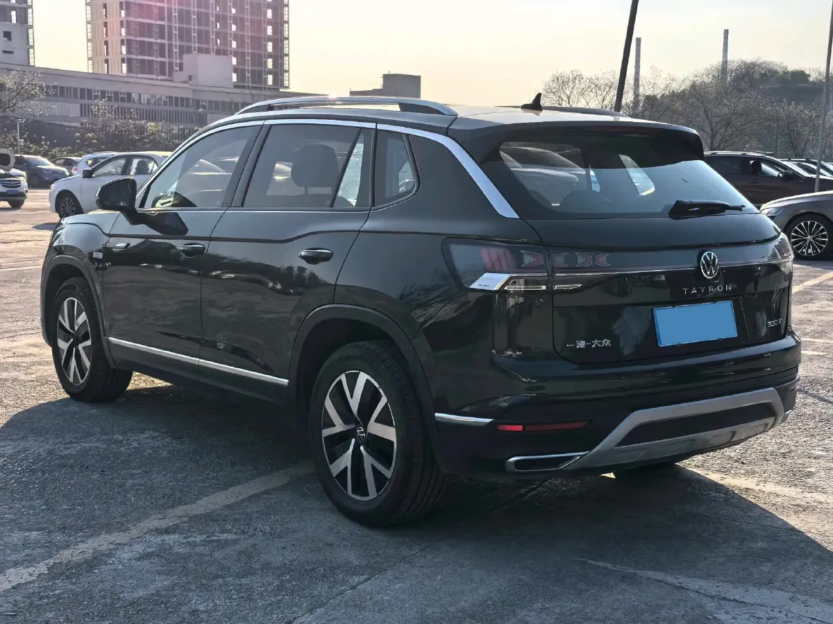 2023 Volkswagen Tayron 2.0T 186HP L4 7DCT,autocango,china used car exporter,china ev exporter,chinese used car exporter,chinese used ev exporter
