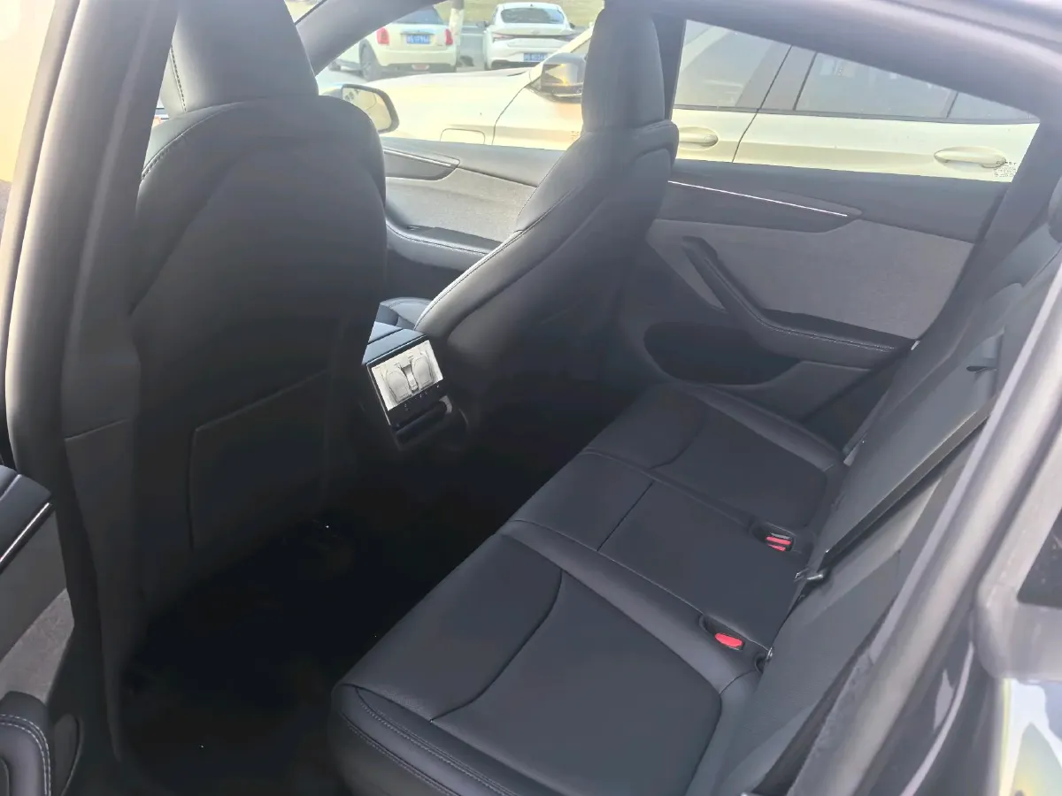 2026 Tesla Model Y BEV,autocango,china used car exporter,china ev exporter,chinese used car exporter,chinese used ev exporter