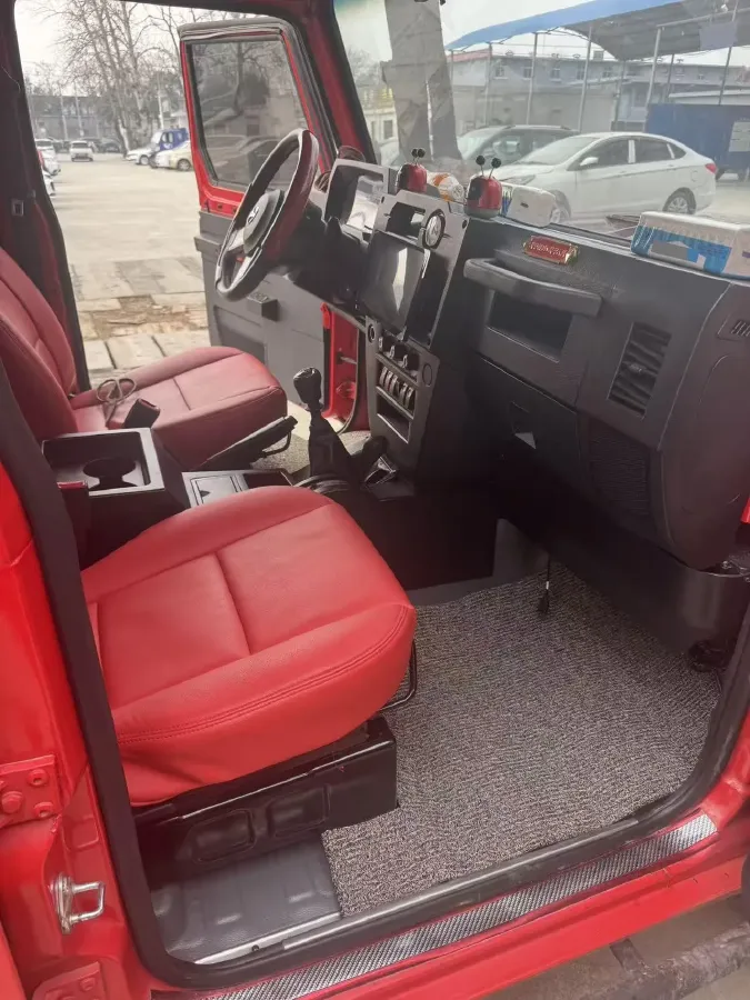 2020 BAW 212 2.4T 211HP L4 6MT,autocango,china used car exporter,china ev exporter,chinese used car exporter,chinese used ev exporter