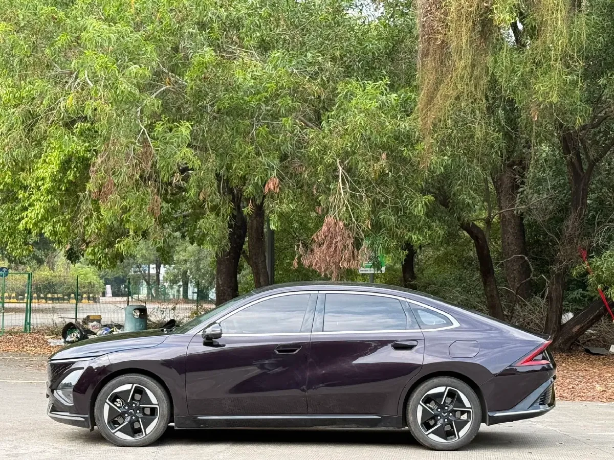 2023 WuLing XingGuang 1.5L 106HP L4 E-CVT PHEV 20.5KWH,autocango,china used car exporter,china ev exporter,chinese used car exporter,chinese used ev exporter