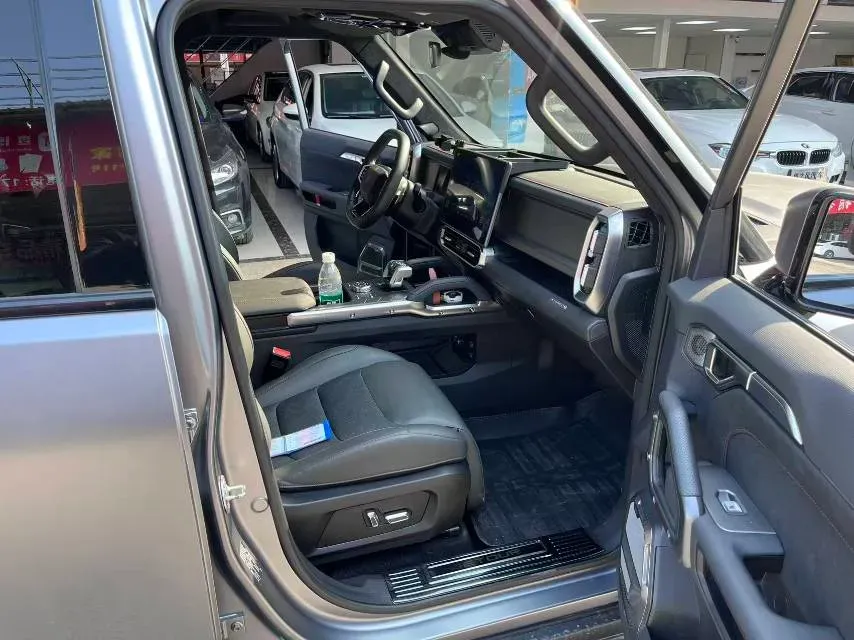 2023 Jetour Traveller 2.0T 254HP L4 8AT,autocango,china used car exporter,china ev exporter,chinese used car exporter,chinese used ev exporter