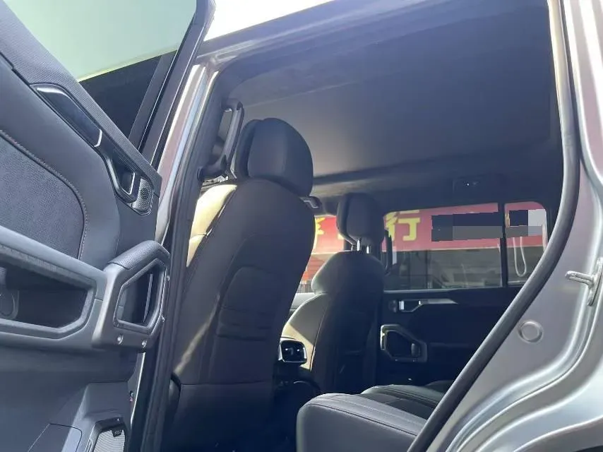 2023 Jetour Traveller 2.0T 254HP L4 8AT,autocango,china used car exporter,china ev exporter,chinese used car exporter,chinese used ev exporter