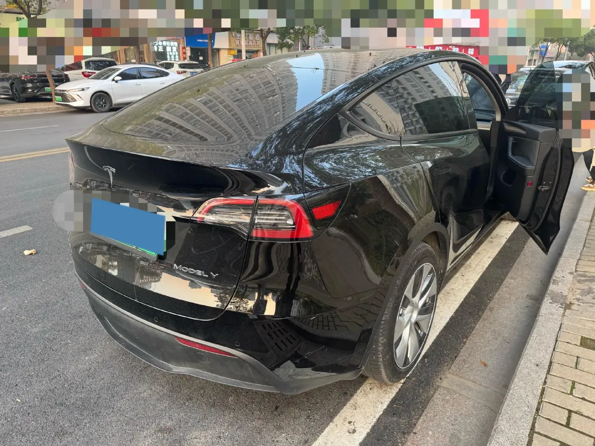 2022 Tesla Model Y BEV 60KWH,autocango,china used car exporter,china ev exporter,chinese used car exporter,chinese used ev exporter