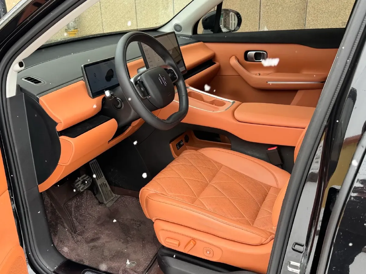 2026 Leapmotor C16 REEV 95HP REEV,autocango,china used car exporter,china ev exporter,chinese used car exporter,chinese used ev exporter