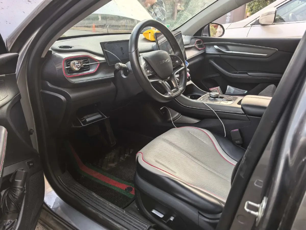 2022 Roewe RX5 MAX 1.5T 181HP L4 6AT,autocango,china used car exporter,china ev exporter,chinese used car exporter,chinese used ev exporter