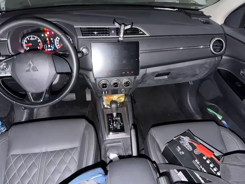 2020 Mitsubishi ASX 2.0L 166HP L4 CVT,autocango,china used car exporter,china ev exporter,chinese used car exporter,chinese used ev exporter