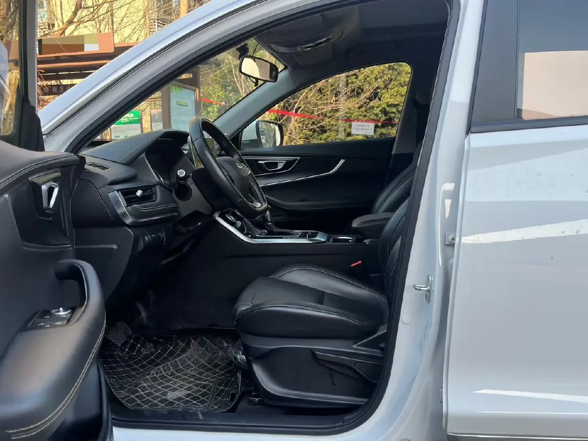 2021 Chery Tiggo 8 1.5T 156HP L4 6DCT,autocango,china used car exporter,china ev exporter,chinese used car exporter,chinese used ev exporter