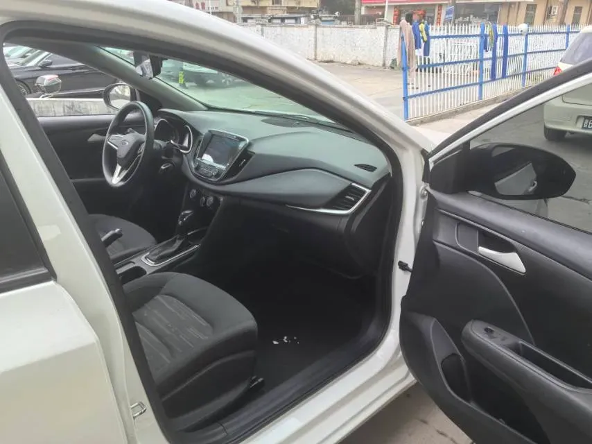 2019 Chevrolet Monza 1.0T 125HP L3 6DCT,autocango,china used car exporter,china ev exporter,chinese used car exporter,chinese used ev exporter