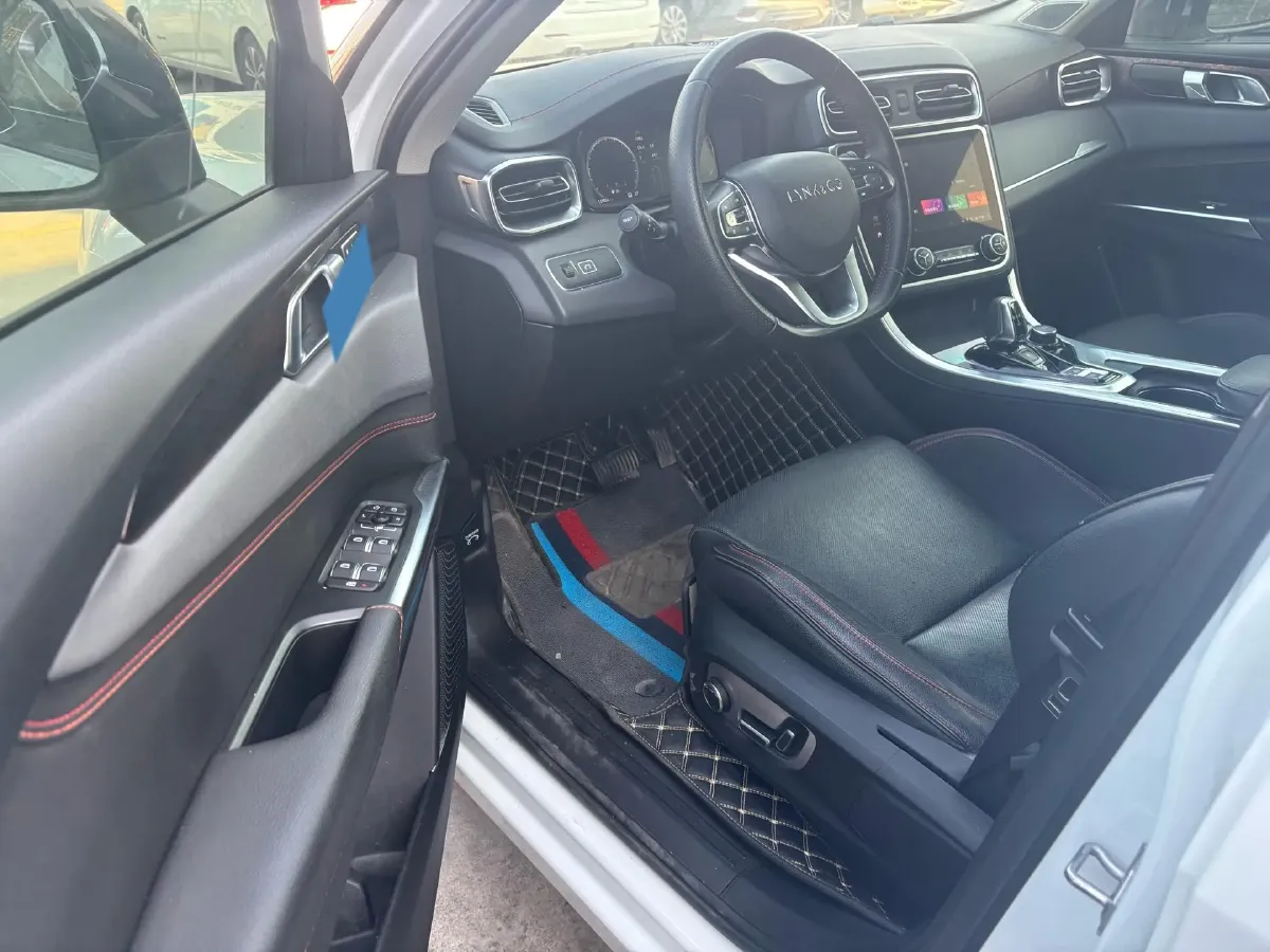 2019 LYNK&CO 01 2.0T 190HP L4 7DCT,autocango,china used car exporter,china ev exporter,chinese used car exporter,chinese used ev exporter