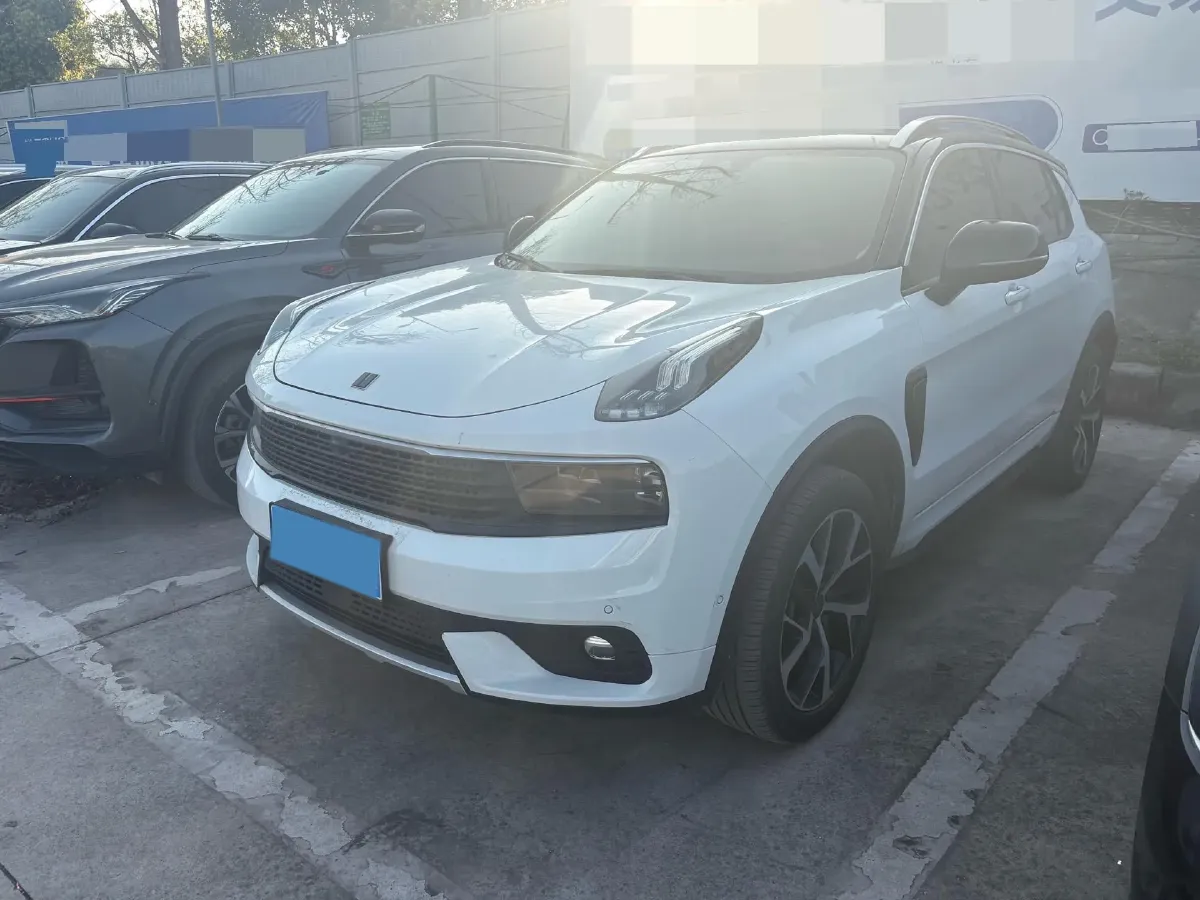 2019 LYNK&CO 01 2.0T 190HP L4 7DCT,autocango,china used car exporter,china ev exporter,chinese used car exporter,chinese used ev exporter