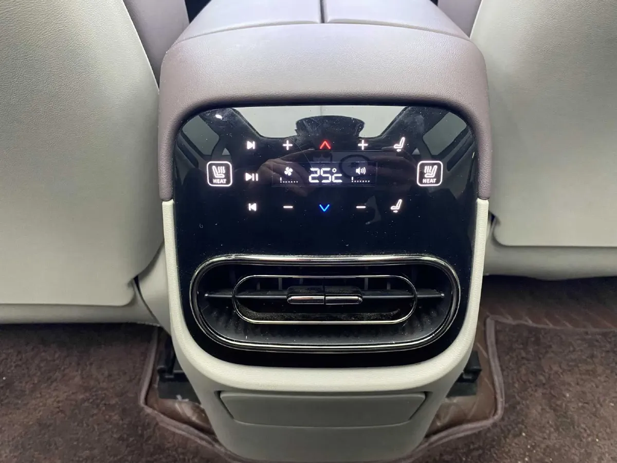 2024 Leapmotor C11 BEV 78.5KWH,autocango,china used car exporter,china ev exporter,chinese used car exporter,chinese used ev exporter