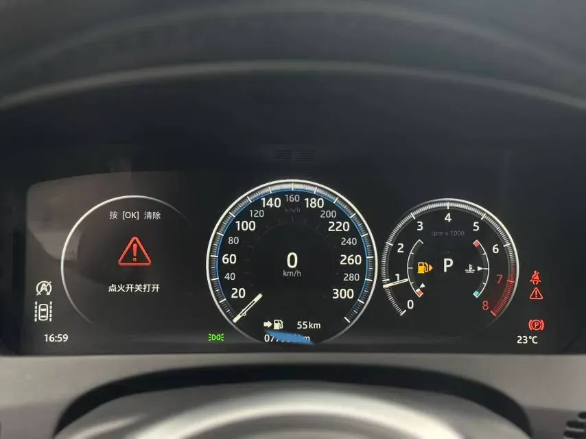 2019 Land Rover Discovery Sport 2.0T 200HP L4 9AT,autocango,china used car exporter,china ev exporter,chinese used car exporter,chinese used ev exporter