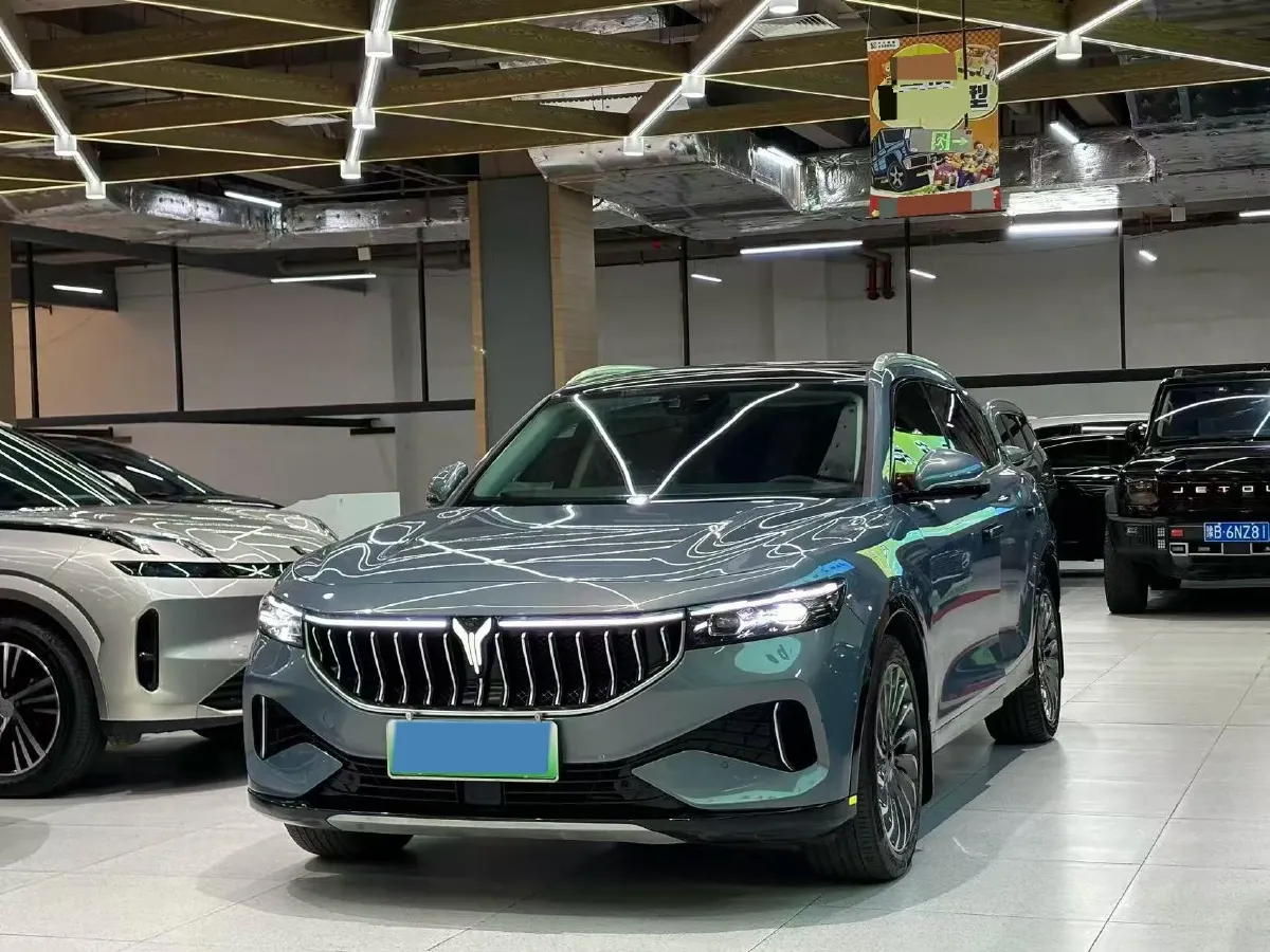 2021 Voyah FREE Range Extended 109HP REEV 33KWH,autocango,china used car exporter,china ev exporter,chinese used car exporter,chinese used ev exporter