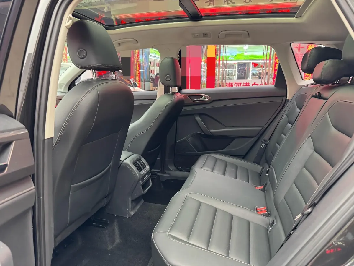 2022 Ford Transit 2.0T 202HP L4 6AT,autocango,china used car exporter,china ev exporter,chinese used car exporter,chinese used ev exporter