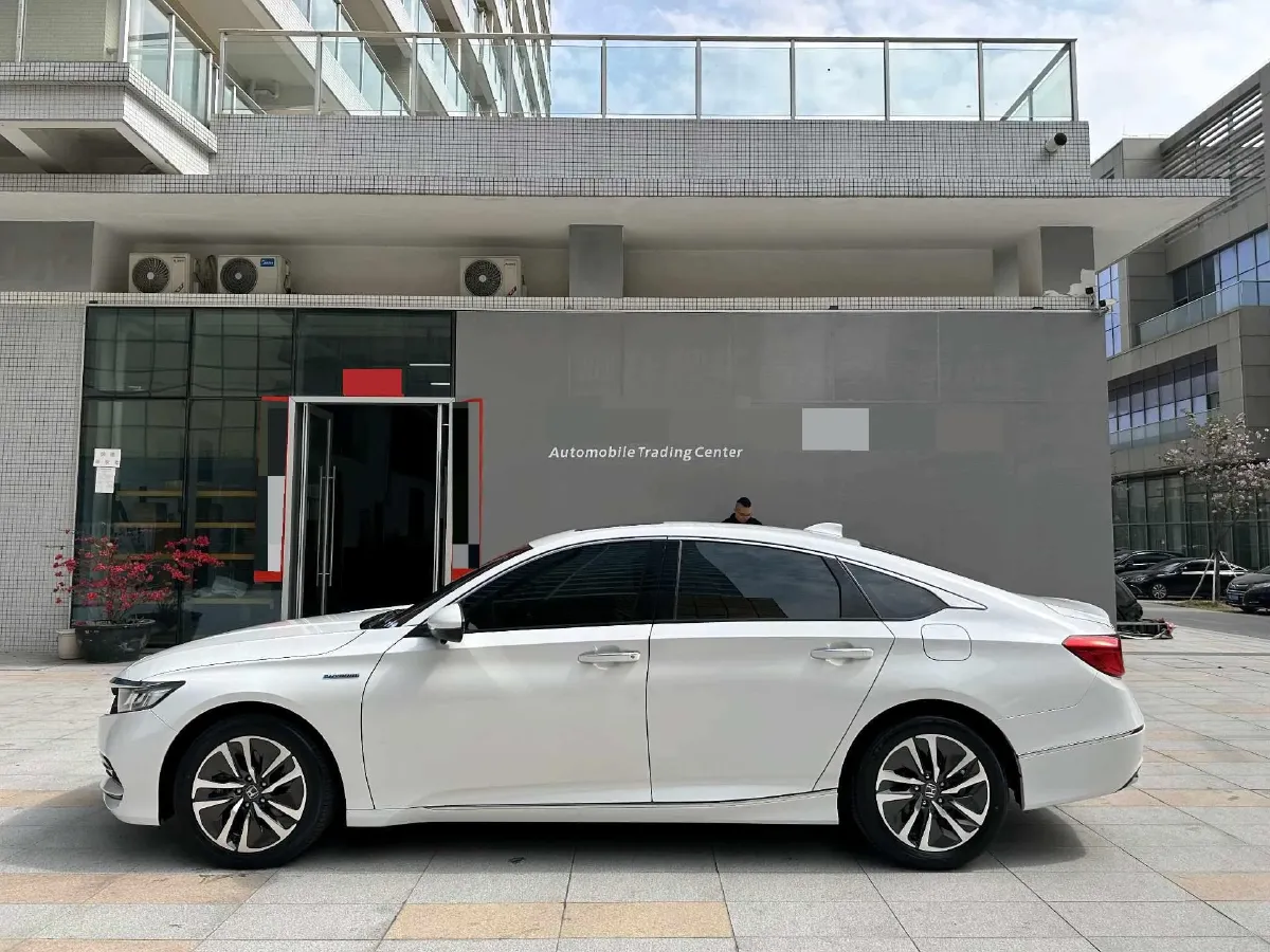 2018 Honda Accord 2.0L 146HP L4 E-CVT Hybrid,autocango,china used car exporter,china ev exporter,chinese used car exporter,chinese used ev exporter