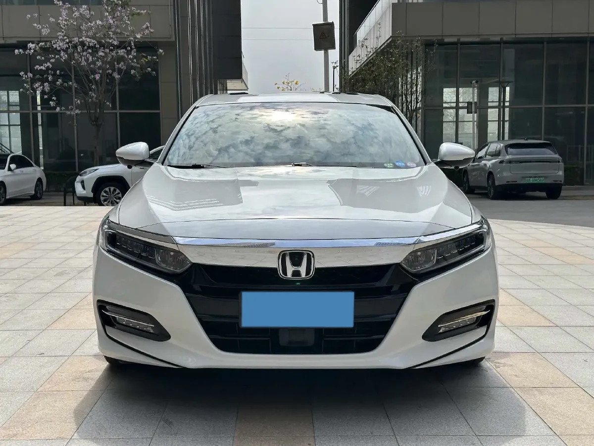 2018 Honda Accord 2.0L 146HP L4 E-CVT Hybrid,autocango,china used car exporter,china ev exporter,chinese used car exporter,chinese used ev exporter