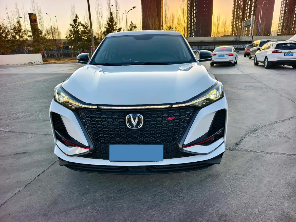 2022 ChangAn CS75 Plus 2.0T 233HP L4 8AT,autocango,china used car exporter,china ev exporter,chinese used car exporter,chinese used ev exporter