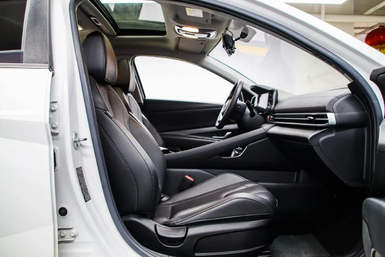 2022 Hyundai Elantra 1.5L 115HP L4 CVT,autocango,china used car exporter,china ev exporter,chinese used car exporter,chinese used ev exporter