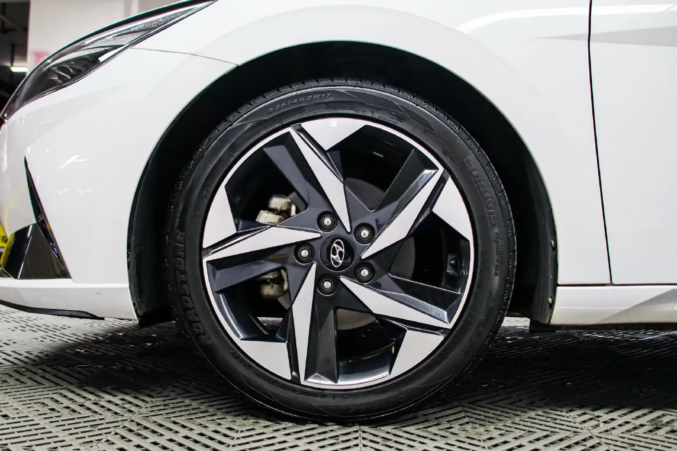 2022 Hyundai Elantra 1.5L 115HP L4 CVT,autocango,china used car exporter,china ev exporter,chinese used car exporter,chinese used ev exporter