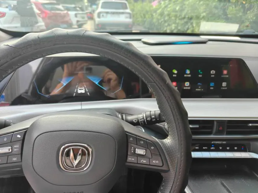 2020 ChangAn UNI-T 1.5T 180HP L4 7DCT,autocango,china used car exporter,china ev exporter,chinese used car exporter,chinese used ev exporter