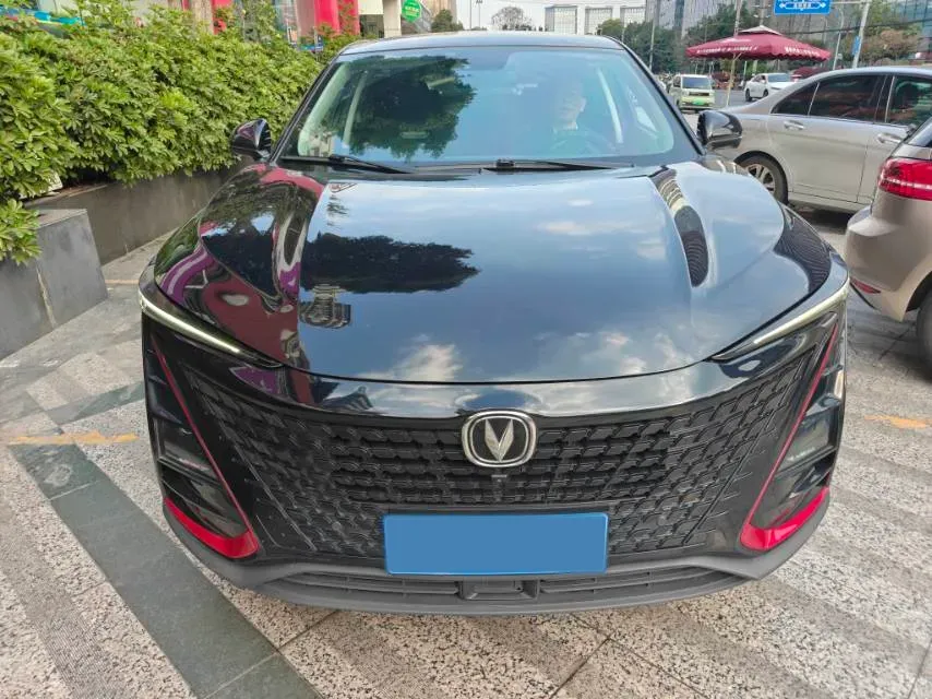 2020 ChangAn UNI-T 1.5T 180HP L4 7DCT,autocango,china used car exporter,china ev exporter,chinese used car exporter,chinese used ev exporter