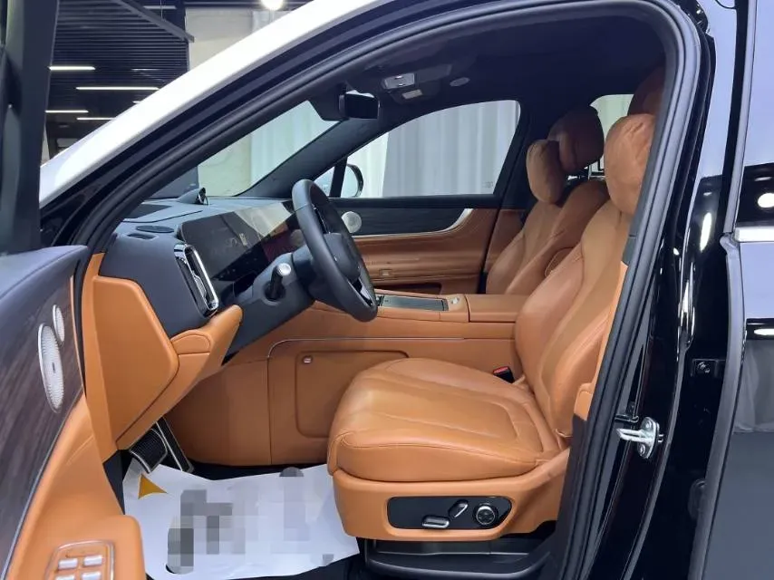 2024 AITO AITO M9 1.5T 152HP L4 REEV 42KWH,autocango,china used car exporter,china ev exporter,chinese used car exporter,chinese used ev exporter