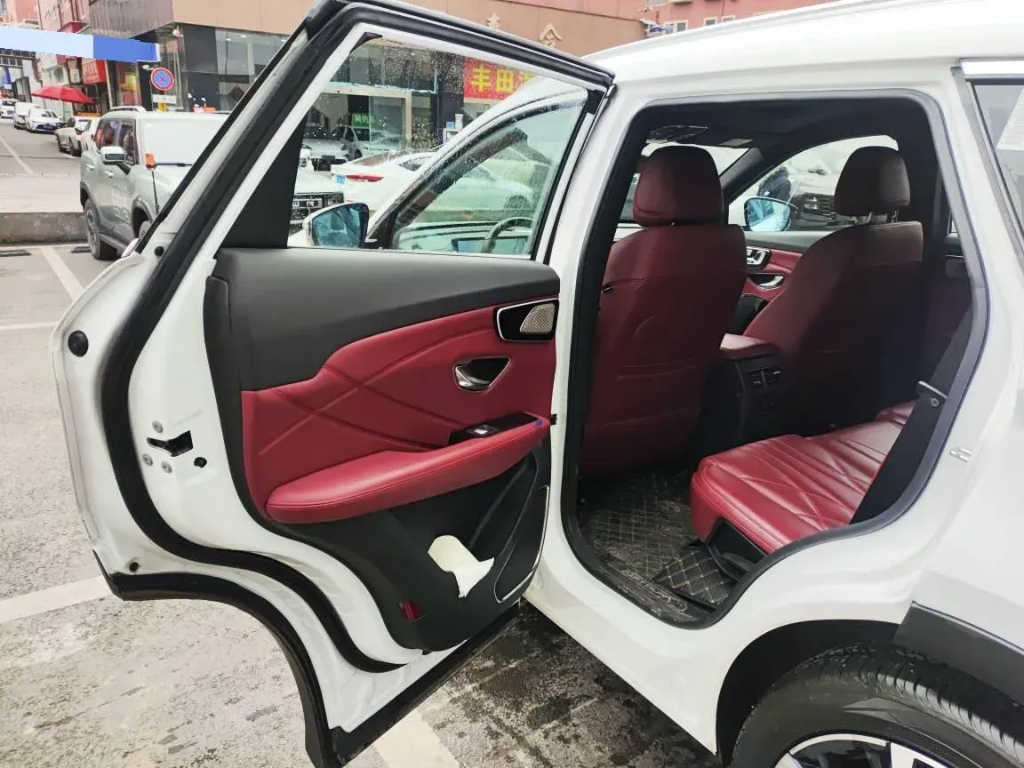 2025 Jetour X70 Plus 1.5T 184HP L4 7DCT,autocango,china used car exporter,china ev exporter,chinese used car exporter,chinese used ev exporter