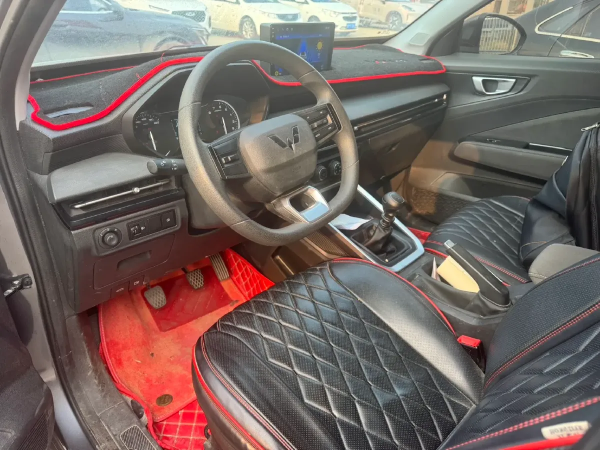 2022 WuLing XingChi 1.5L 99HP L4 6MT,autocango,china used car exporter,china ev exporter,chinese used car exporter,chinese used ev exporter