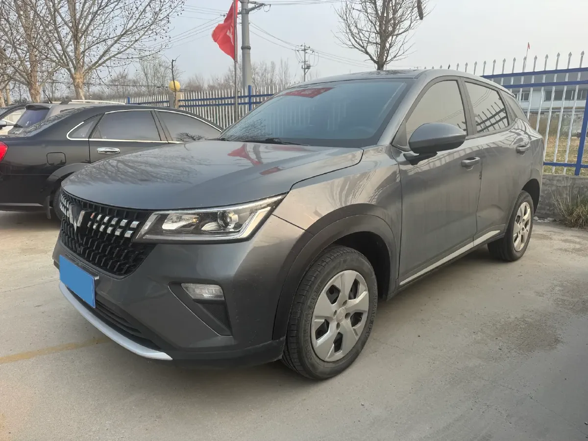 2022 WuLing XingChi 1.5L 99HP L4 6MT,autocango,china used car exporter,china ev exporter,chinese used car exporter,chinese used ev exporter