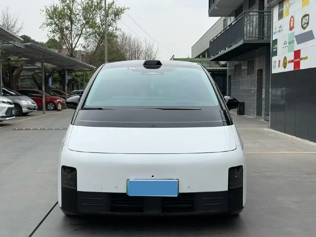 2024 Li MEGA BEV 102.7KWH,autocango,china used car exporter,china ev exporter,chinese used car exporter,chinese used ev exporter