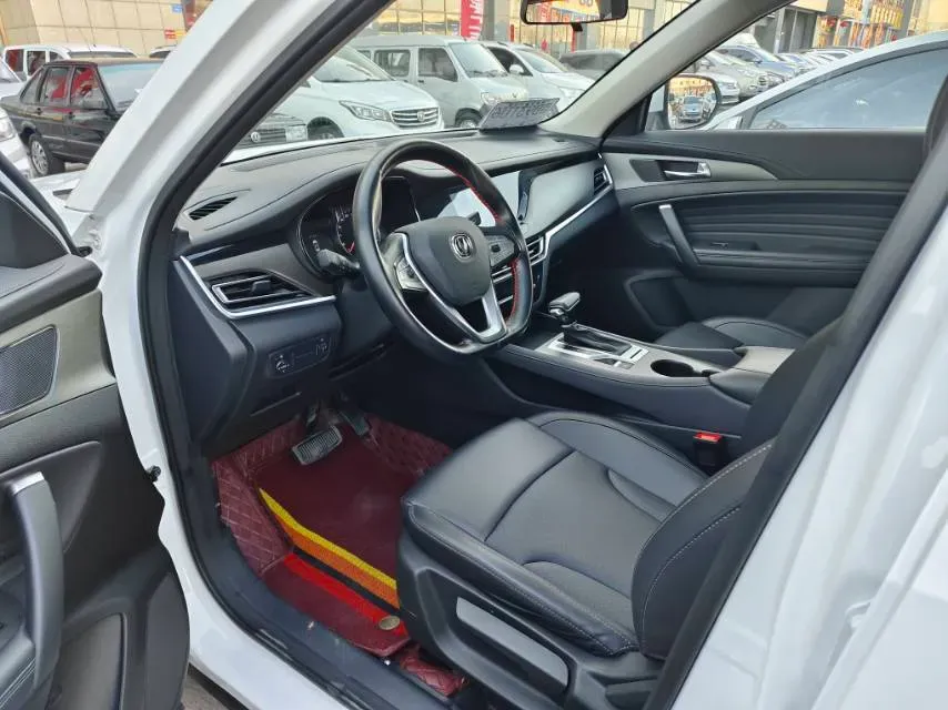 2021 ChangAn CS35 Plus 1.6L 128HP L4 CVT,autocango,china used car exporter,china ev exporter,chinese used car exporter,chinese used ev exporter