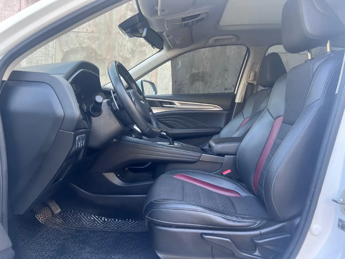 2020 Haval F7 1.5T 169HP L4 7DCT,autocango,china used car exporter,china ev exporter,chinese used car exporter,chinese used ev exporter