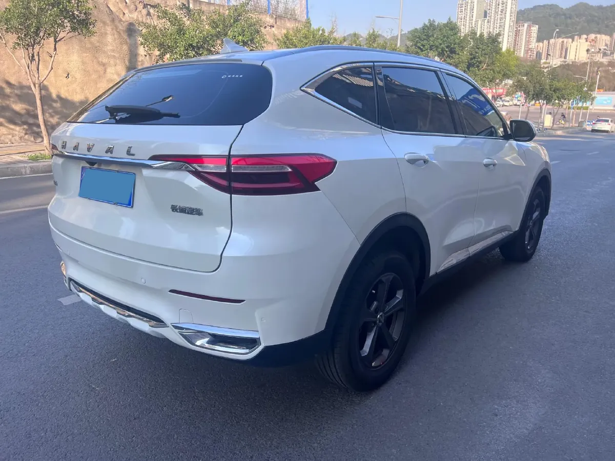 2020 Haval F7 1.5T 169HP L4 7DCT,autocango,china used car exporter,china ev exporter,chinese used car exporter,chinese used ev exporter