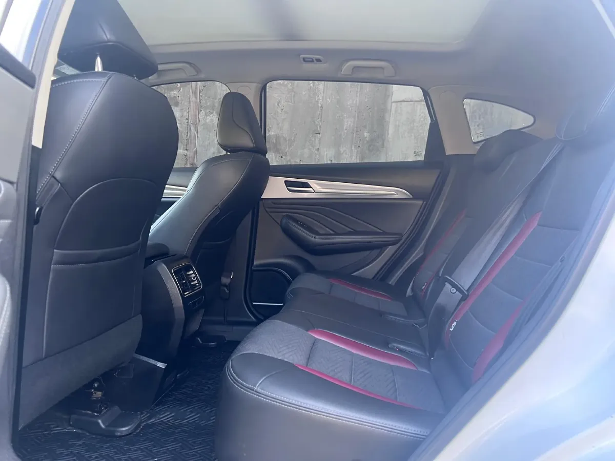 2020 Haval F7 1.5T 169HP L4 7DCT,autocango,china used car exporter,china ev exporter,chinese used car exporter,chinese used ev exporter