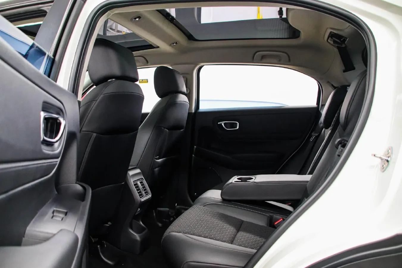 2024 Honda XR-V 1.5L 124HP L4 CVT,autocango,china used car exporter,china ev exporter,chinese used car exporter,chinese used ev exporter