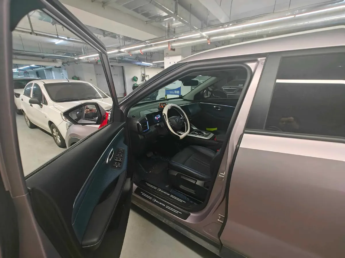 2023 GAC Trumpchi GS3 1.5T 177HP L4 7DCT,autocango,china used car exporter,china ev exporter,chinese used car exporter,chinese used ev exporter